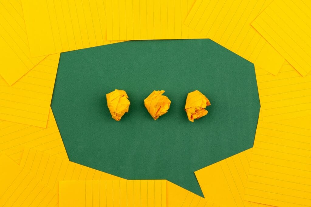 Chat icon in post it notes