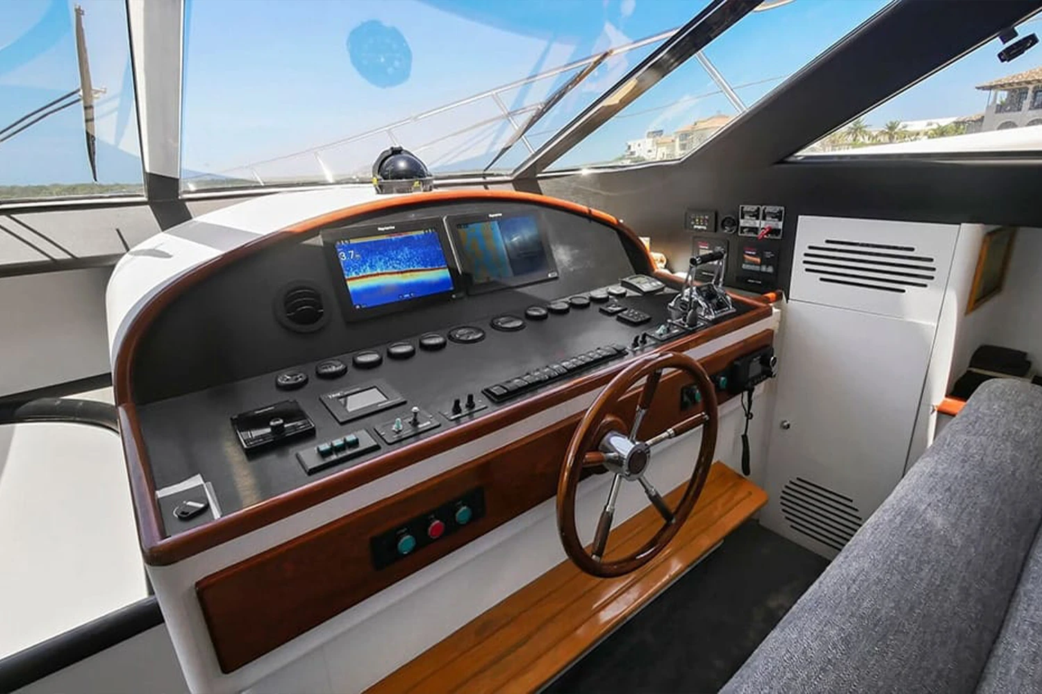 Professional vessel photography